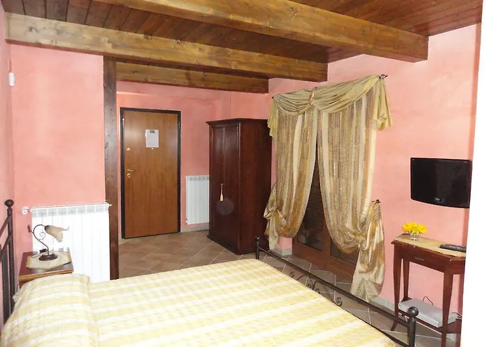 House 莫拉诺卡拉布罗